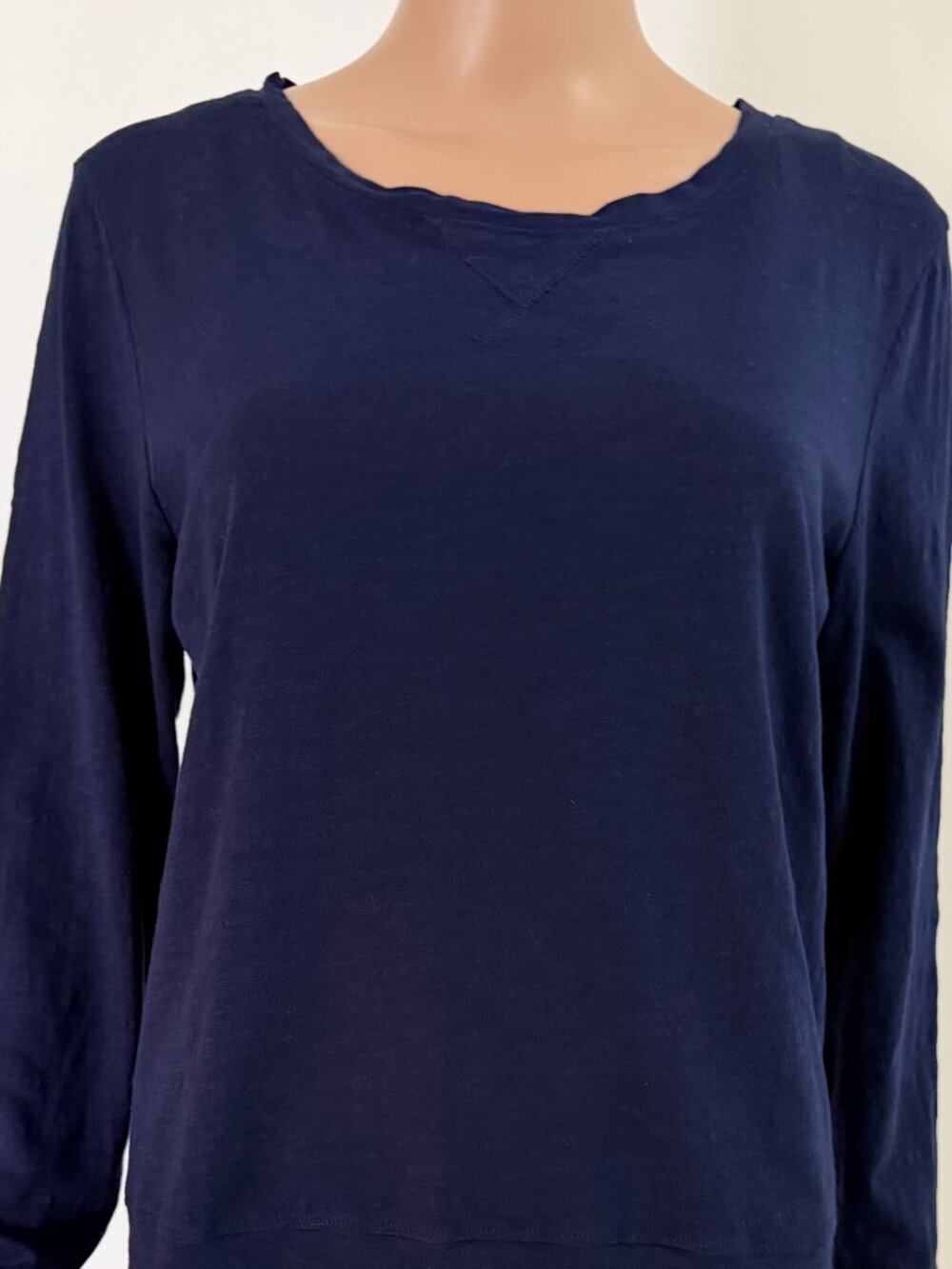 Pact 100% Organic Cotton Black T-Shirt Size Medium NWOT
